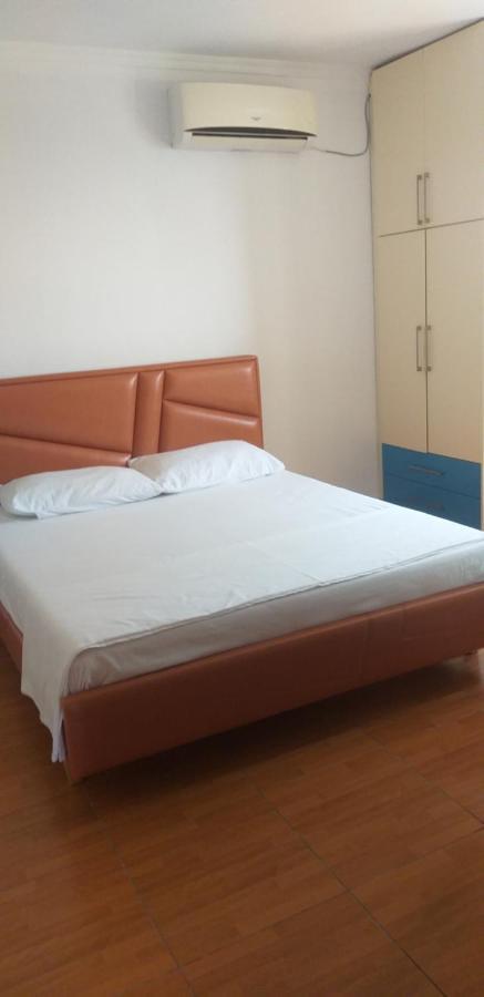 Holidays In Saranda Exterior photo