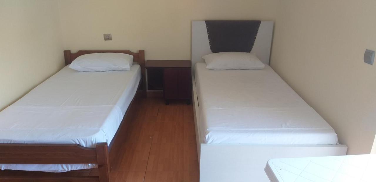 Holidays In Saranda Exterior photo